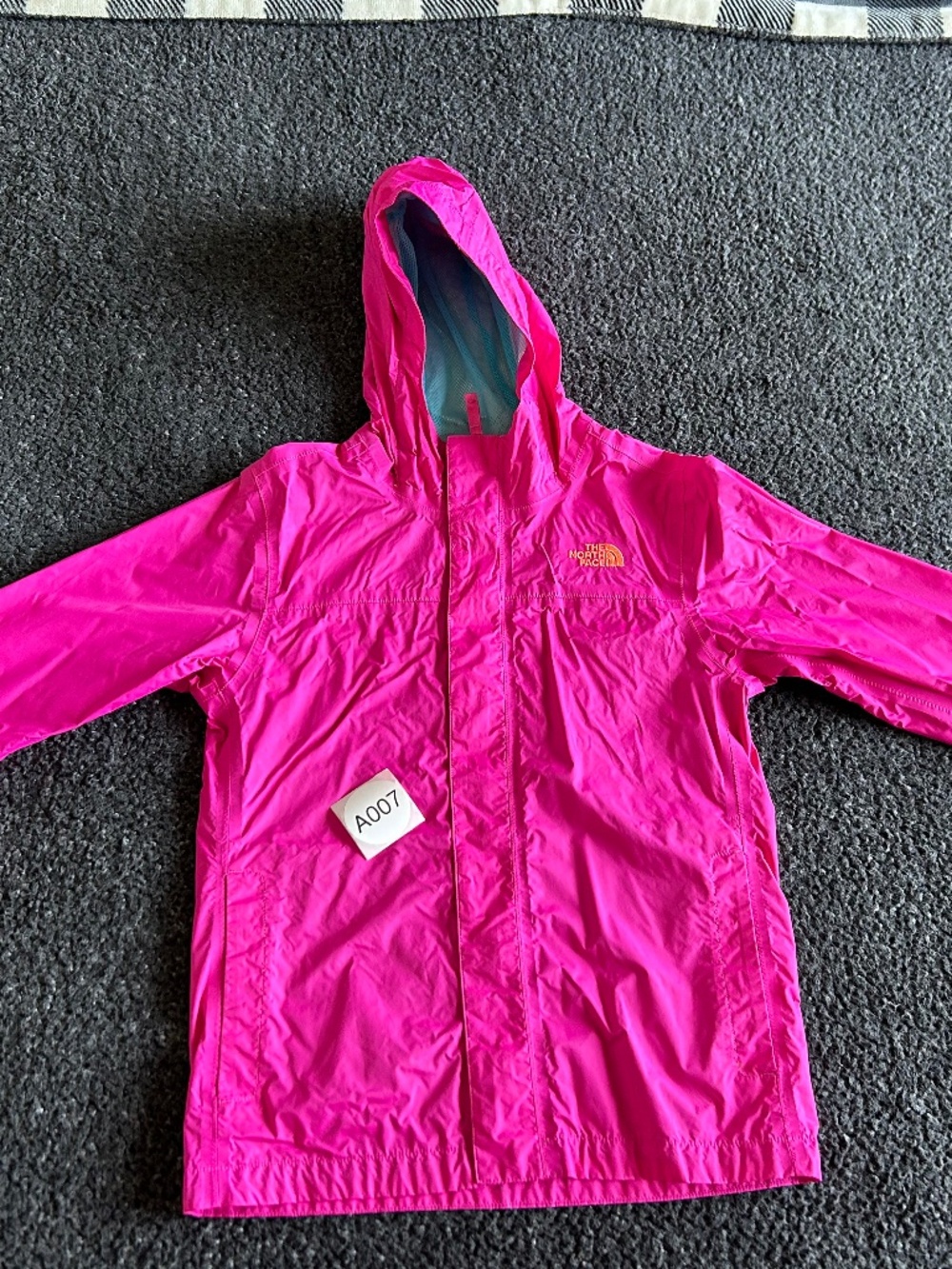 The North Face HyVent Rain Jacket Girls L (14/16) Bright Pink